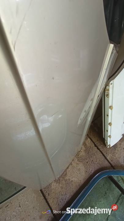 Mercedes 190 drzwi tylne lewe prawe W201 Skarżysko-Kamienna