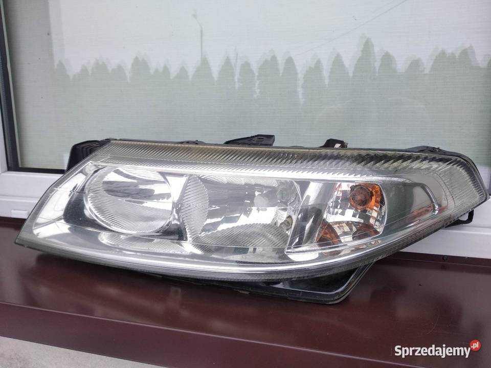 Renault Laguna 2 II lampa przednia lewa Sieradz