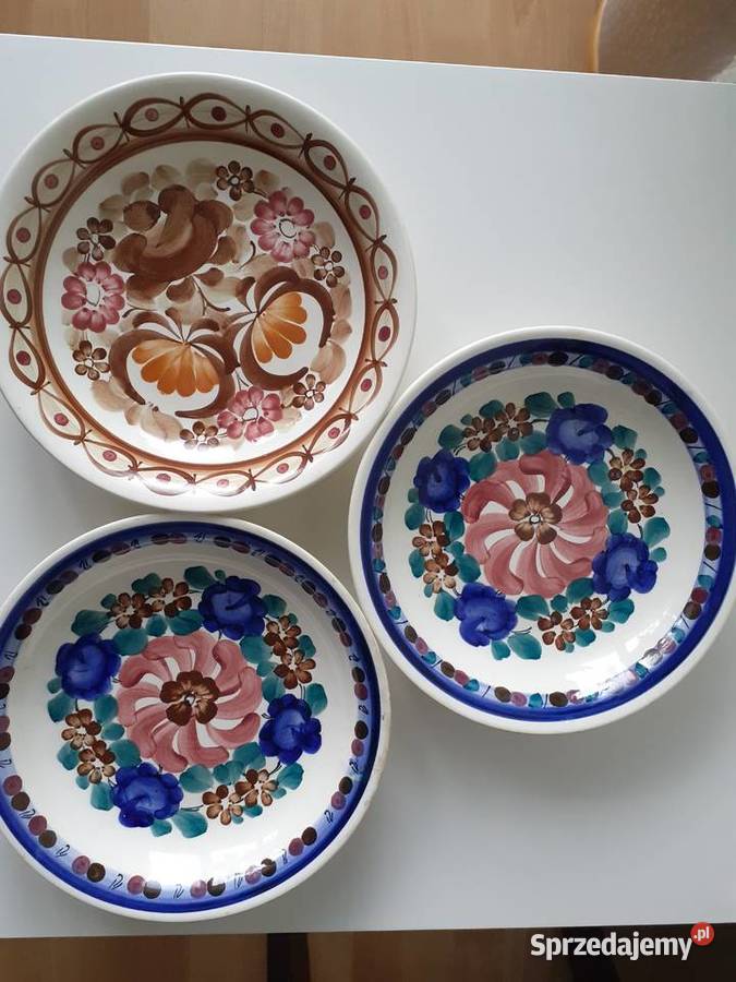 Dekoracyjne talerze fajans Włocławek wielokolorowy