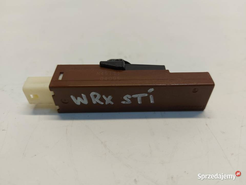 Subaru WRX STI 2015r antena dostępu wzmacniacz