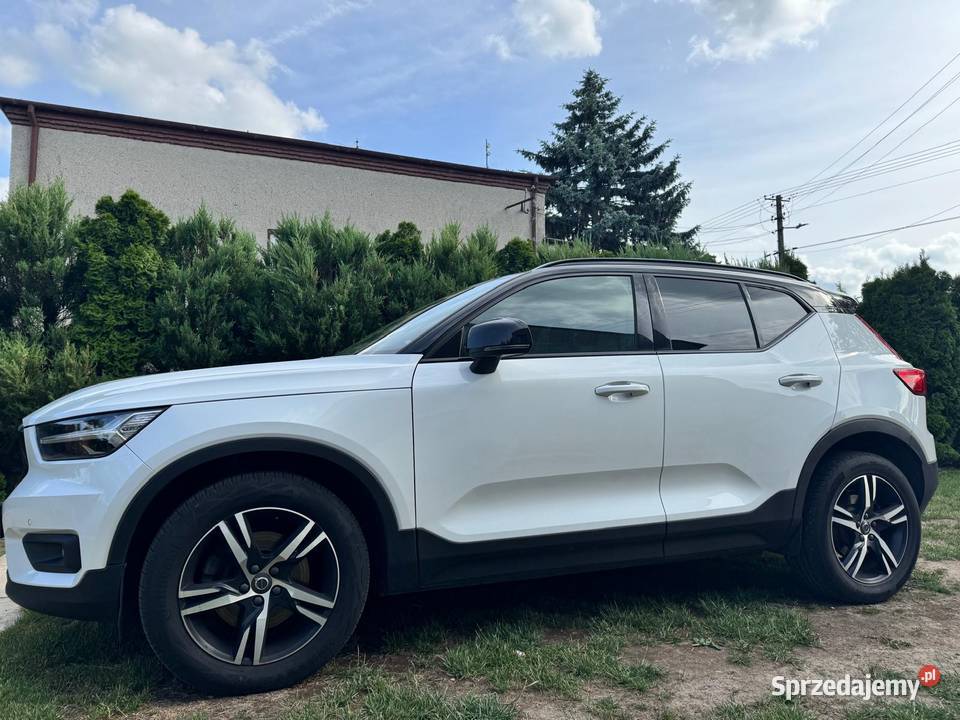 Sprzedam samochód osobowy Volvo XC 40 Rdesing Radomsko