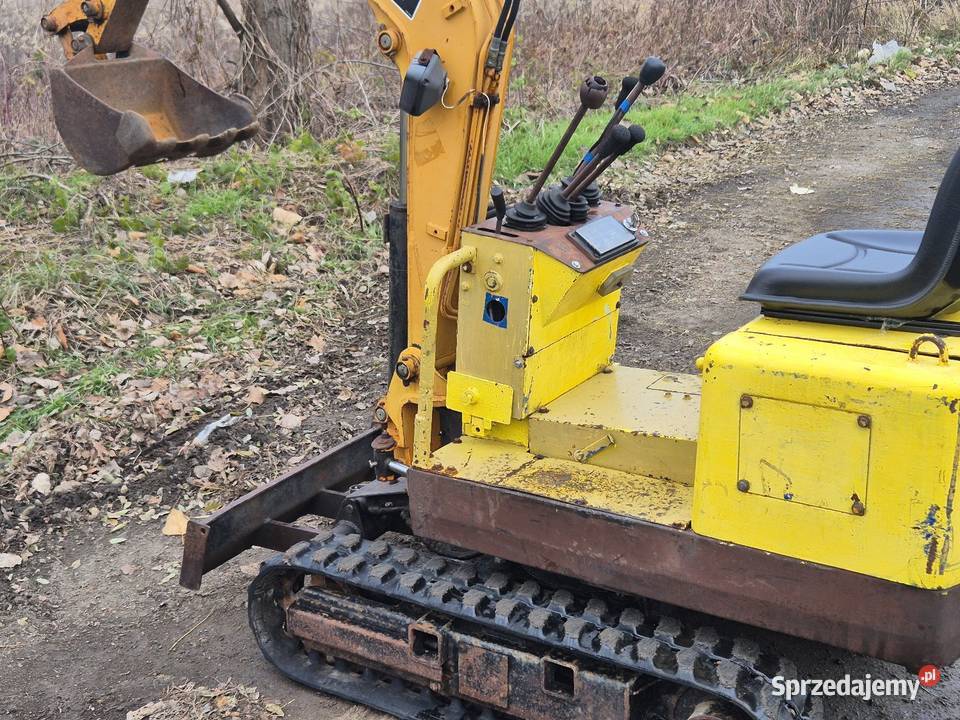 Koparka HANIX N08E Gąsiennice Małuszyn