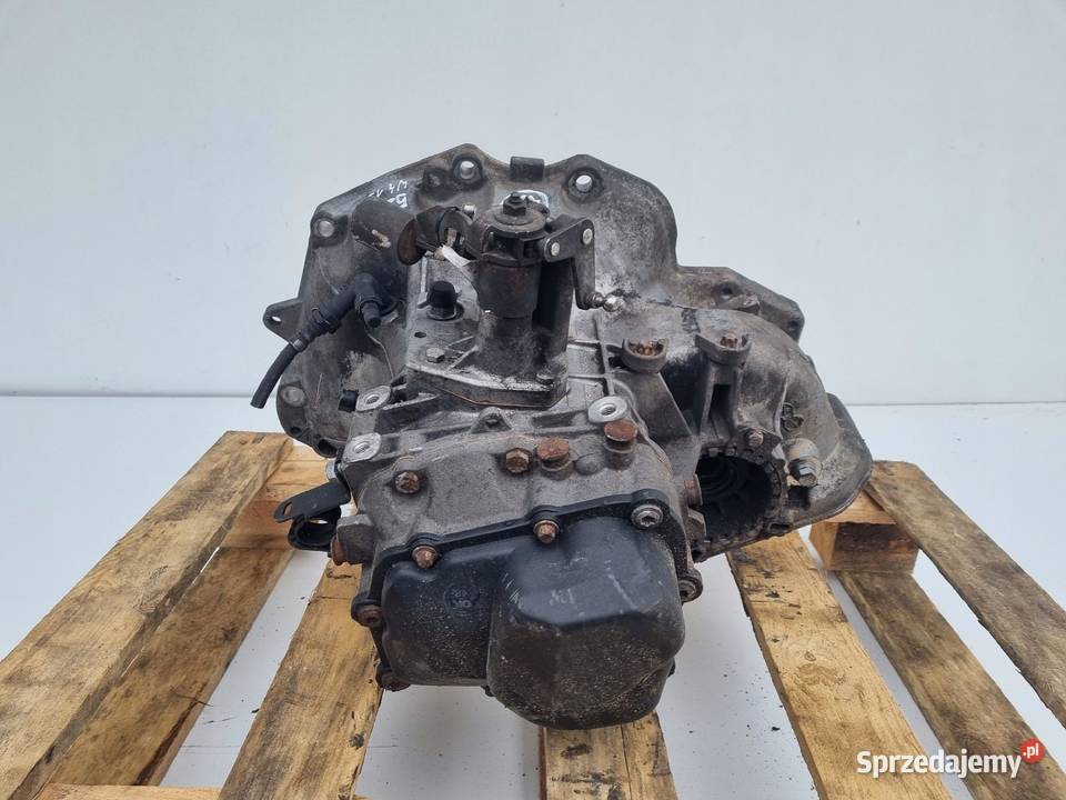 Opel Astra J IV 14 16V SKRZYNIA BIEGÓW U6W419 Skrzynie biegów manualne Janów