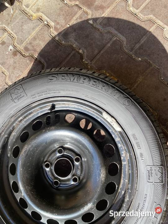 Opona z Felgą Stalową Widzówek