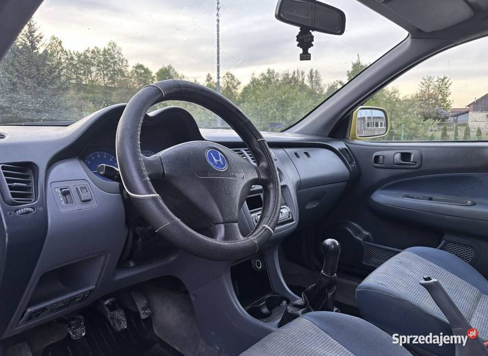 Honda HRV 16 101 2001 4x4 HAK Rok produkcji 2001 Pińczów