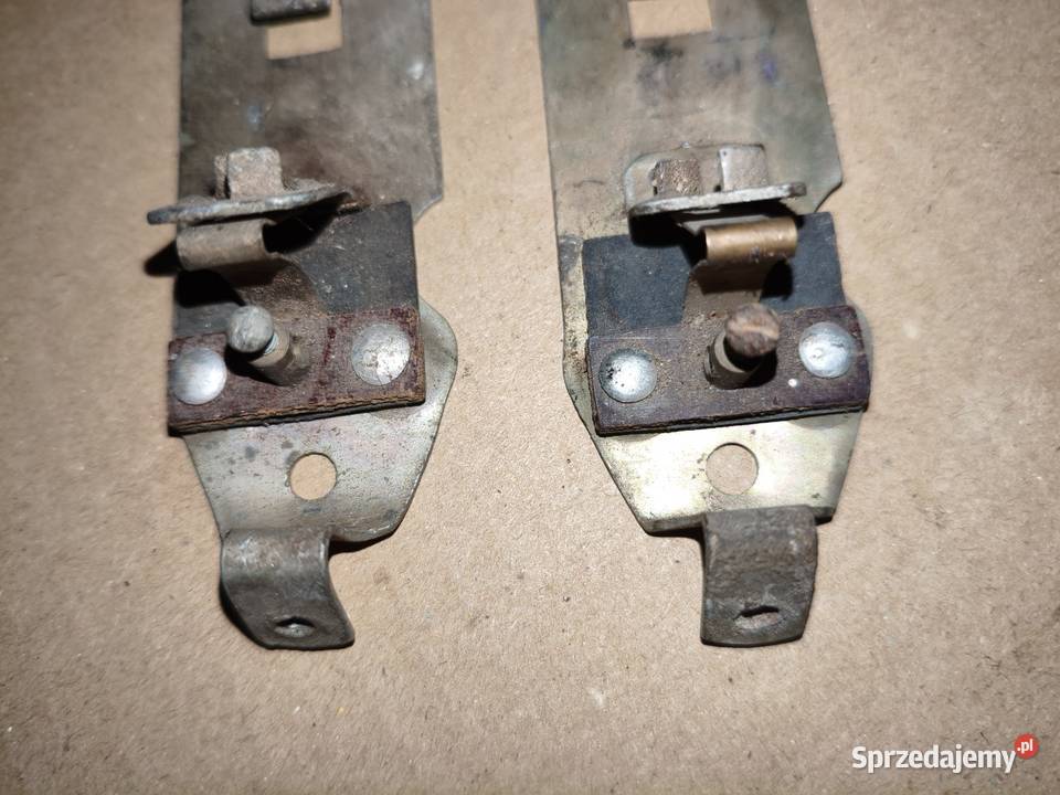 Oryginalna podstawa tylnej lampki K750 M72 Leszno sprzedam