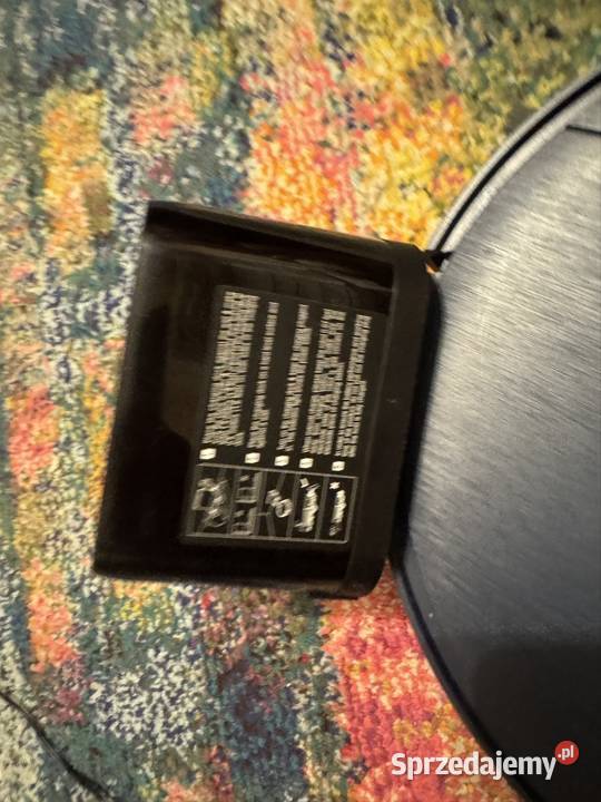 Odkurzacz autonomiczny samojezdny ze stacją Kalisz