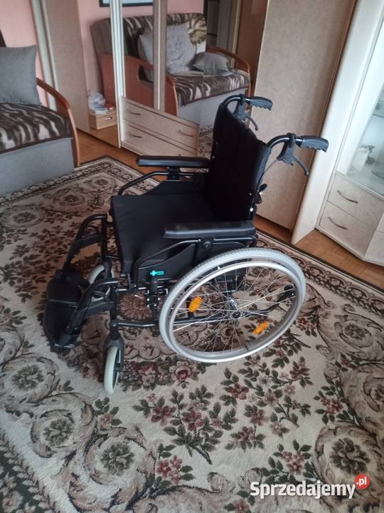 sprzedam wózek inwalidzki i chodzik Sprzęt medyczny Kielce sprzedam