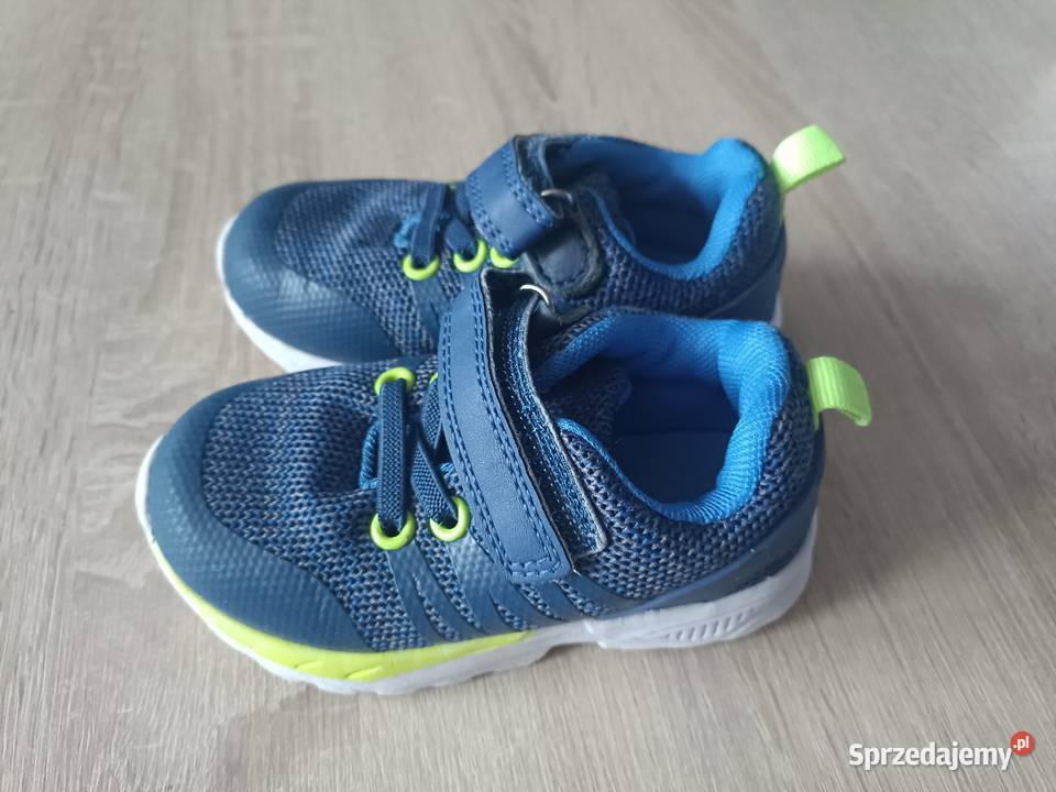 Buty sportoweadidasy chłopięce Cool Club 22 Kwidzyn