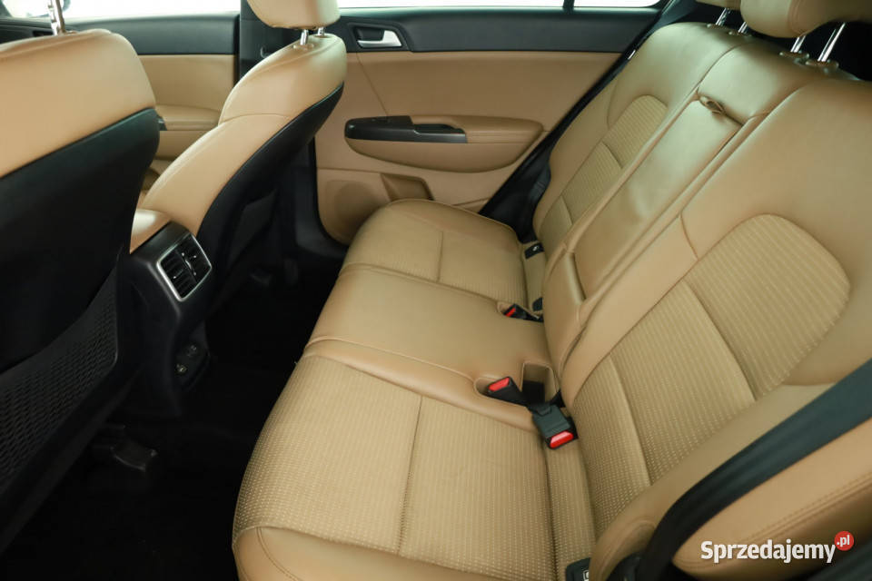 Kia Sportage 17 CRDi Piaseczno