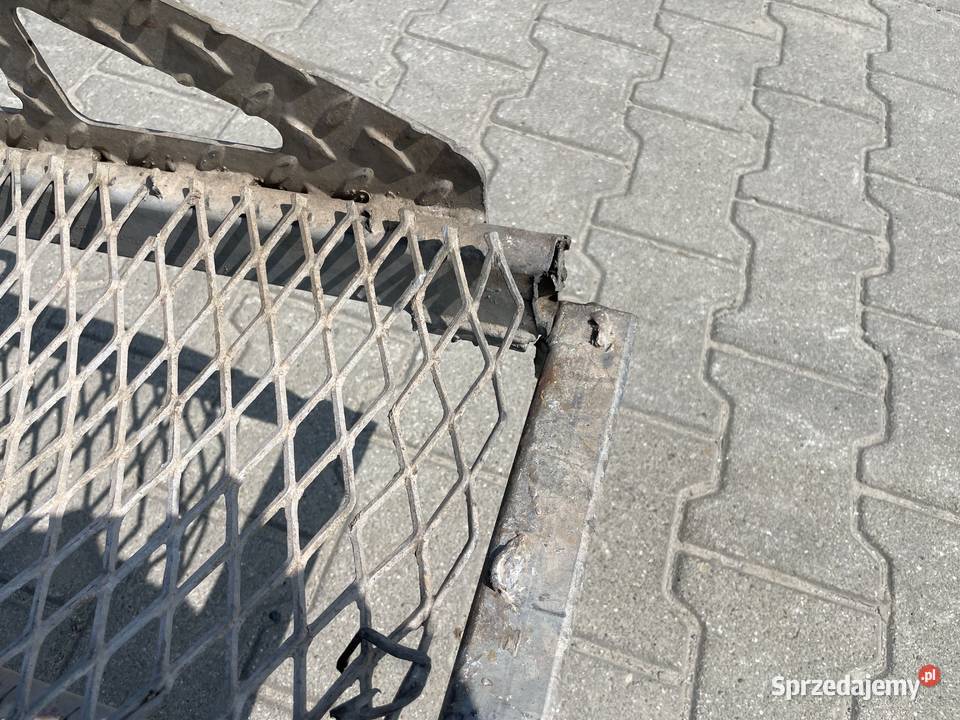 Klapa najazdowa burta przyczepy Indespension Nowy Sącz