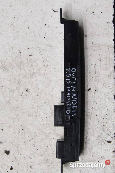 PANEL WŁĄCZNIK ŚWIATEŁ AWARYJNYCH MITSUBISHI