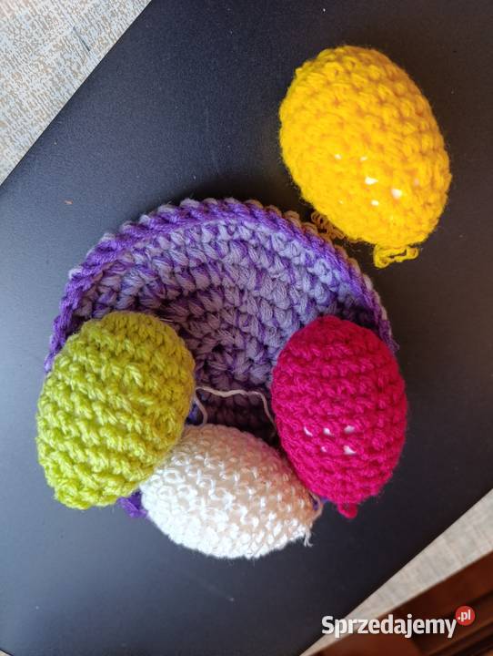 Jajka Wielkanocne kolorowe pisanki kraszanki