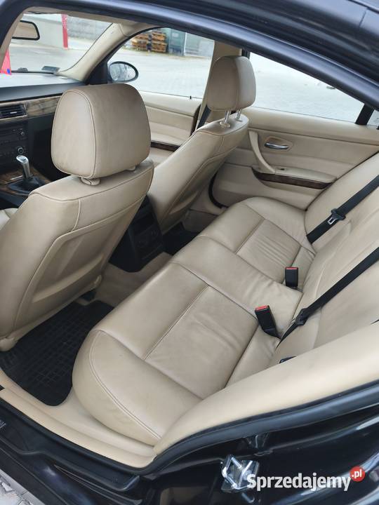 BMW E90 20 benzyna stan nieuszkodzony Koprzywnica