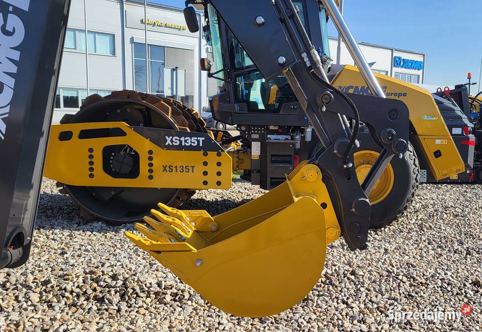 Koparkoładowarka XCMG XC8S3580