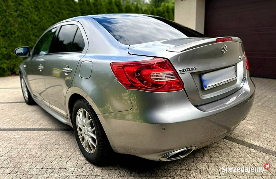 Suzuki Kizashi Suzuki Kizashi 24 4x2 178 Bogata Wrocław