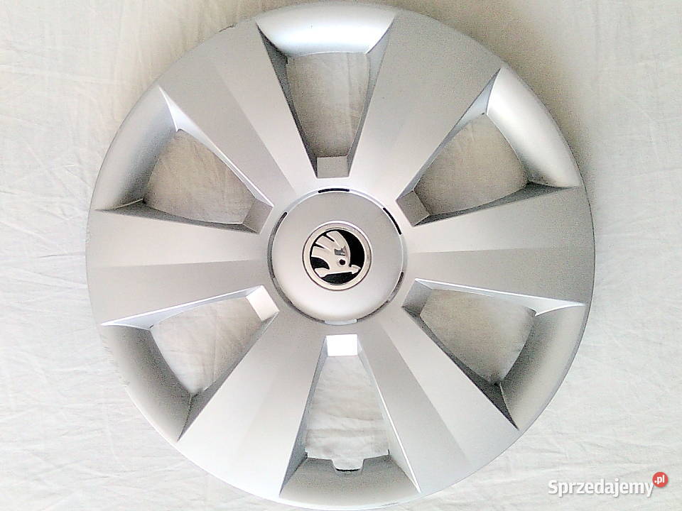 SKODA 15 kołpak oryg