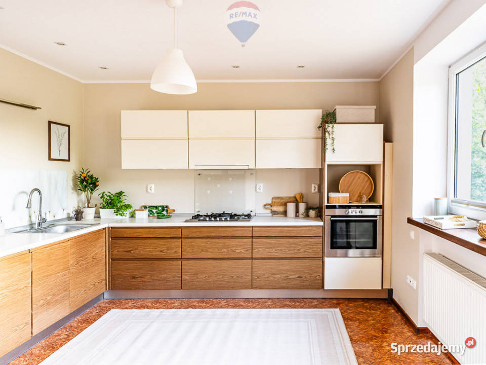 ZĄBKIJASNY DOMDUŻY OGRÓDGOTOWY DO WPROWADZENIA Sprzedaż Ząbki