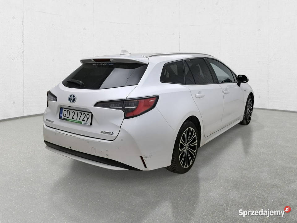 Toyota Corolla Seria E16 2012 4/5