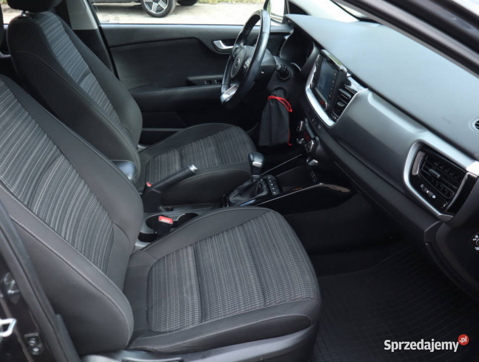 Kia Stonic 10 TGDI relingi dachowe łódzkie Łódź