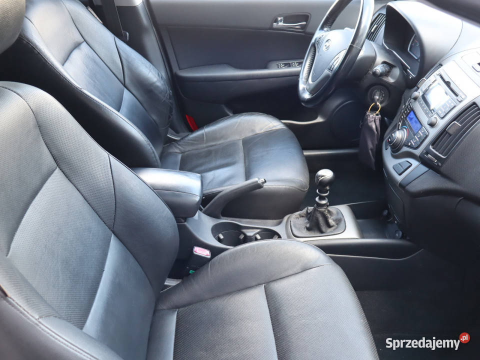 Hyundai i30 20 CVVT nawigacja