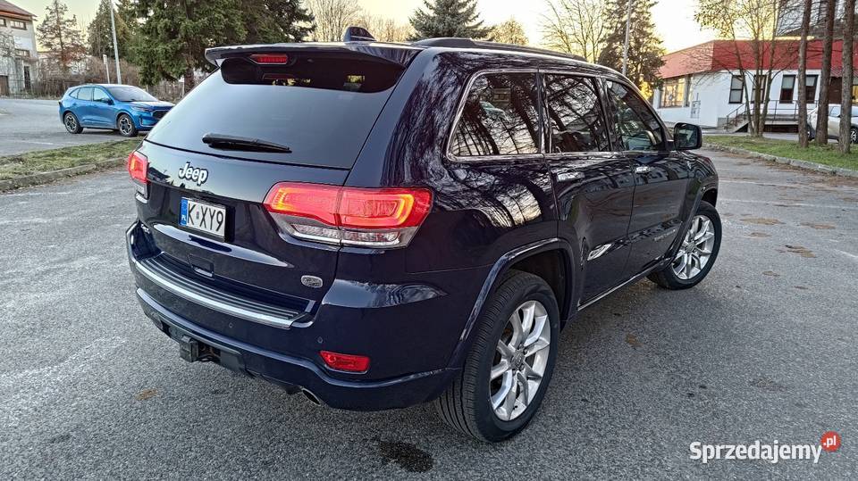 Jeep Grand Cherokee wk2 Overland Trail rated 36