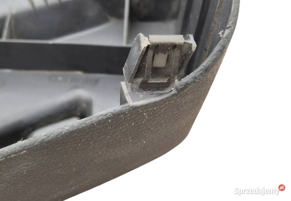 PODPORA MOCOWANIE PÓŁKI TYLNEJ BAGAŻNIKA LEWA VW Działoszyce