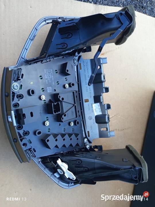 Panel radia z nawiewami Ford Fiesta MK7 2010 łódzkie Łódź