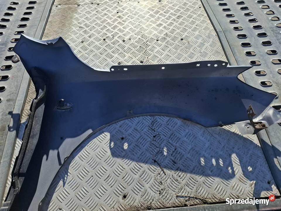 Błotnik Lewy Przód Mazda III 3 Wisznice