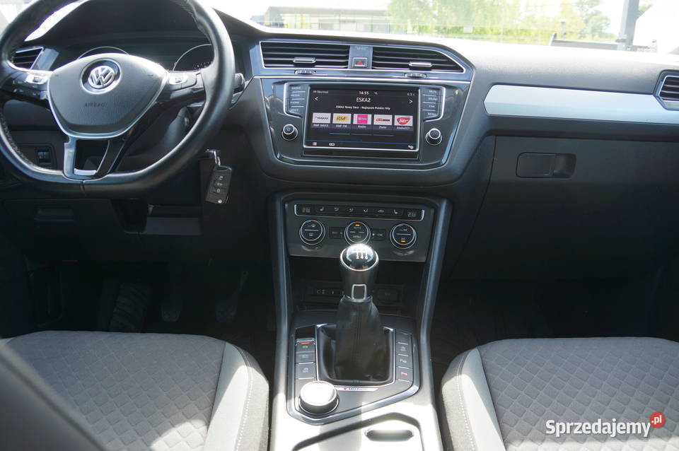 Volkswagen Tiguan 20 Benzyna 180 4x4 Klima garażowany małopolskie Nowy Sącz