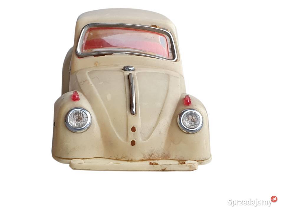 Stara zabawka samochód VW Garbus Beetle PF 175 z Cieszyn
