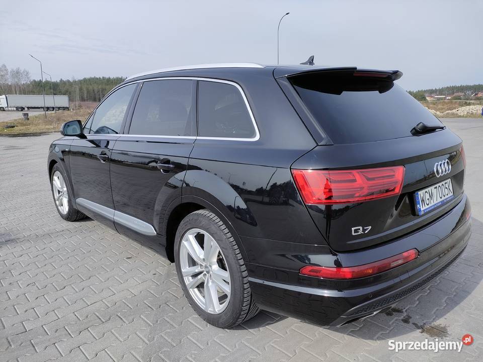 Audi Q7 30 TDI SLine 7 osobowe Matrix dach immobilizer Grójec