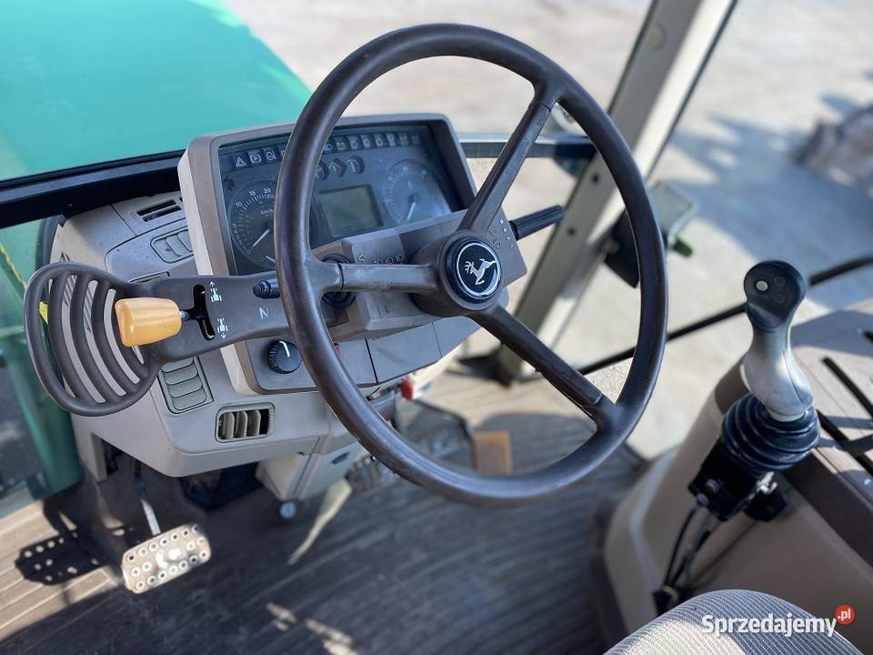 John Deere 6110 Biała