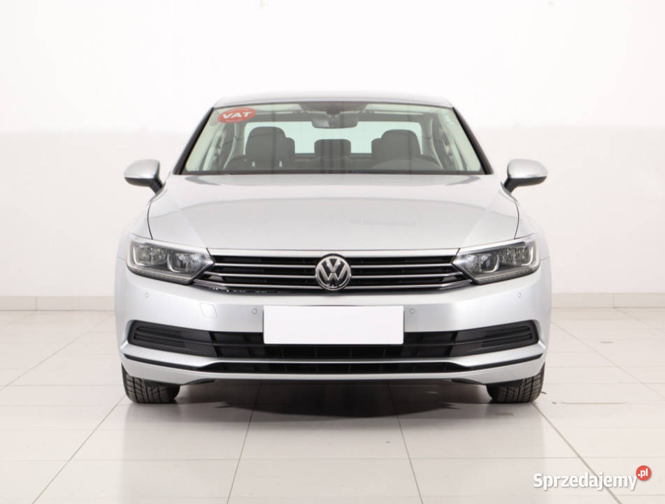 VW Passat 14 TSI światła LED mazowieckie