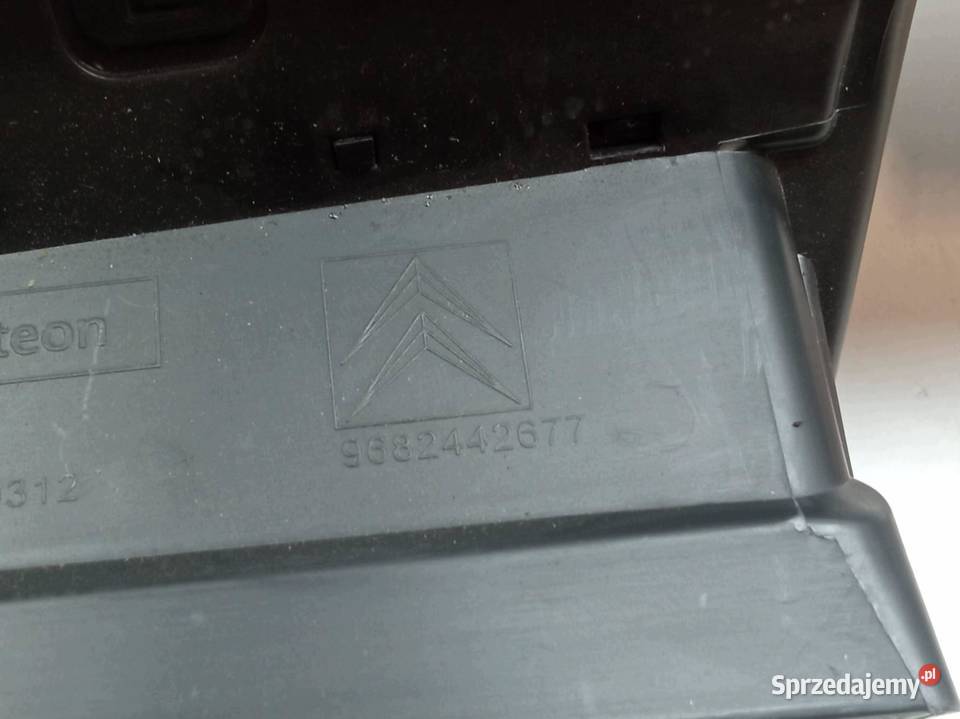 KRATKI NAWIEWU DEKOR DESKI RAMKA NAVI III X7 sprzedam