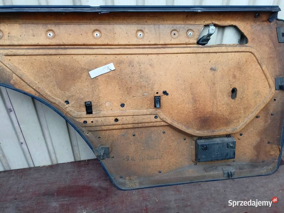 Mercedes W124 tapicerka drzwi prawy tył świętokrzyskie Skarżysko-Kamienna