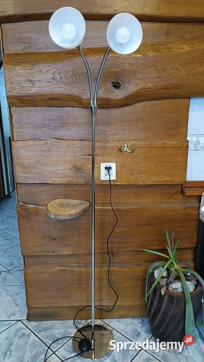 Lampka podłogowa Goleniów