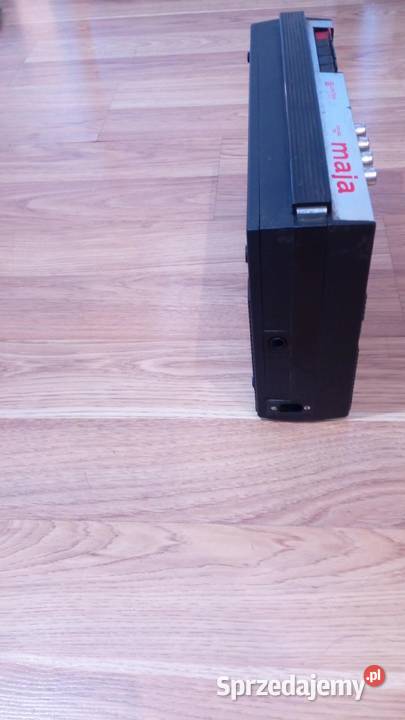 Stary radiomagnetofon Maja UNITRA Eltra z czasów Dobieszowice