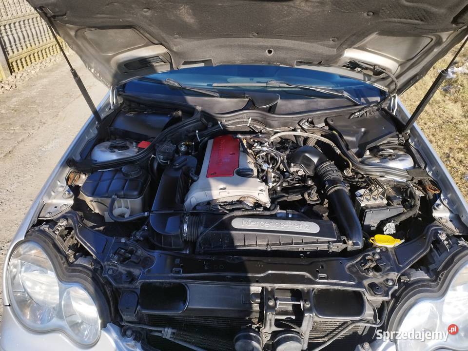 ładny Mercedes c klasa w203 20 benzyna gaz 2002 Jarocin
