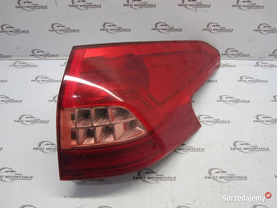 CITROEN C5 II 08r lampa prawa tył osobowe