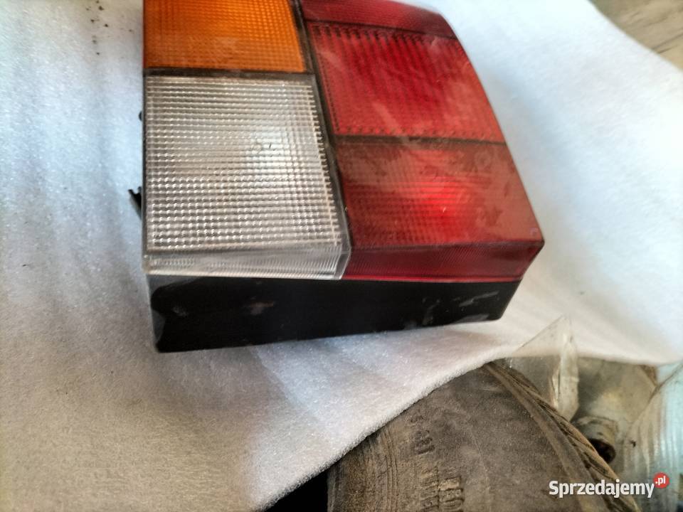 RENAULT 19 Chamade LAMPA TYŁ TYLNA LEWA Kamień-Kolonia