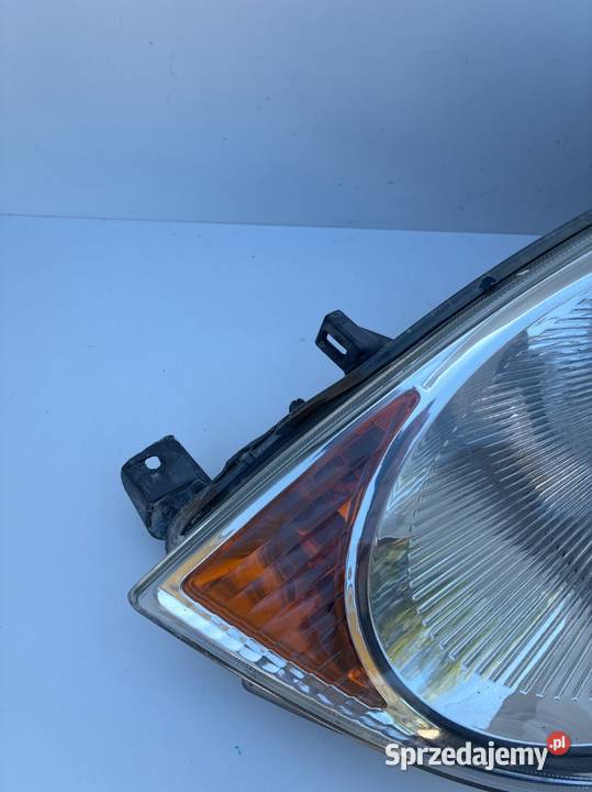 Nissan Note 0609 89902136 26060 9U 10A LAMPA osobowe