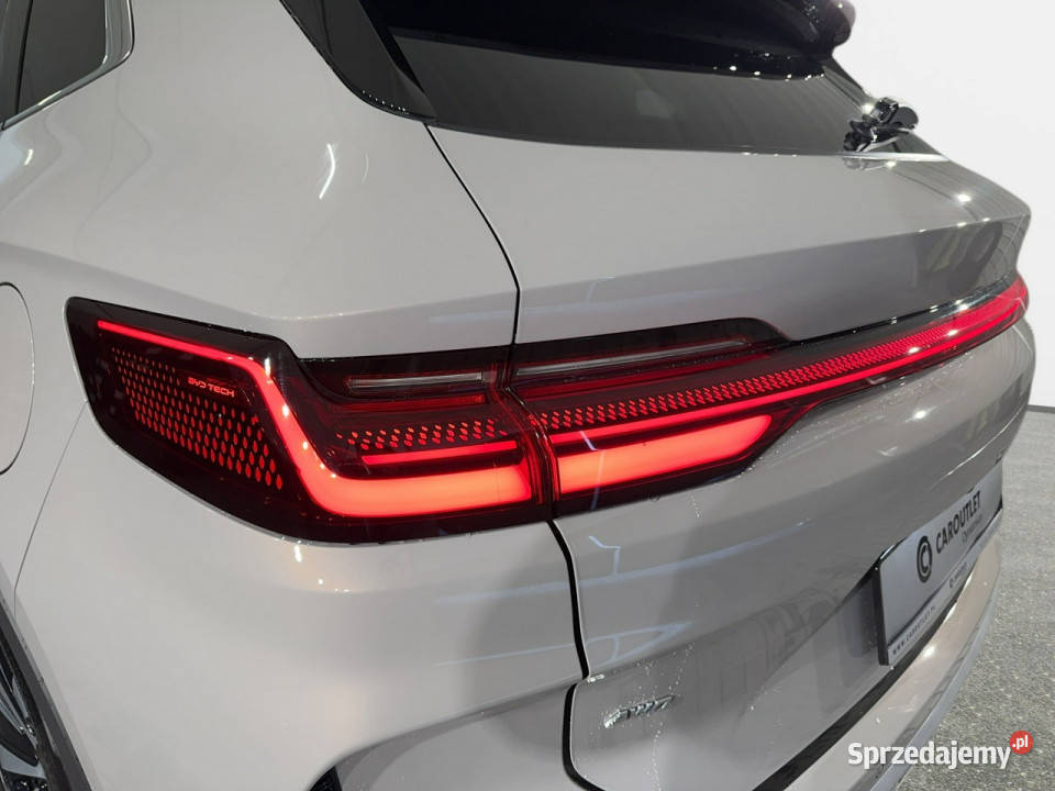 BYD Seal U VAT 23 DMi Design 15 PHEV 324 automat komputer pokładowy Myślenice
