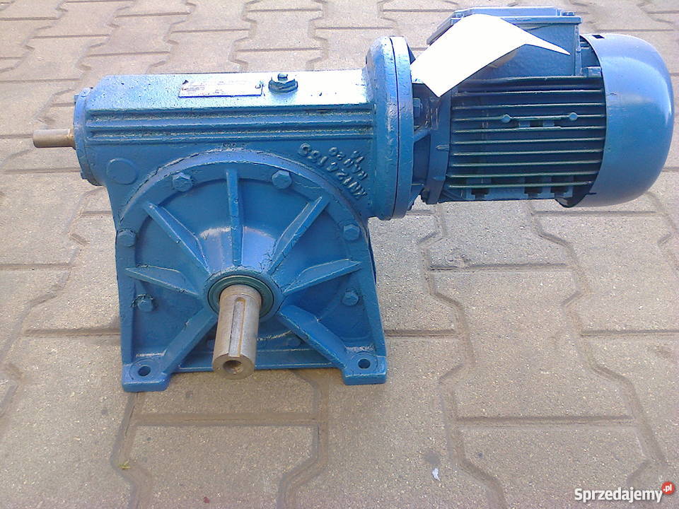 Motoreduktor 037 kW 24 obr 3faz Produkcja Leszno