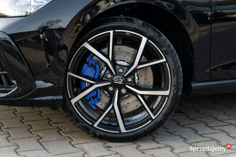 Volkswagen Golf Variant R 20 TSI 4Motion 333 DSG Łódź