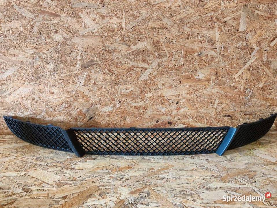 Kratka Środkowa Zderzaka Przedniego BMW 1 E81