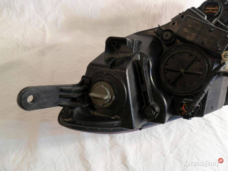 Reflektor Przód strona lewa Hyundai i20 PB PBT Nowy Tomyśl sprzedam