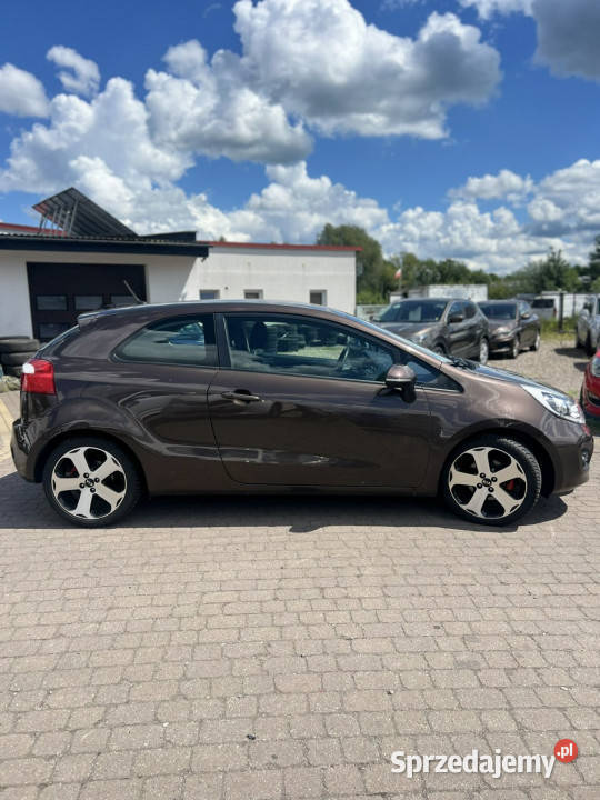Kia Rio Gaz III 2011 pomorskie sprzedam