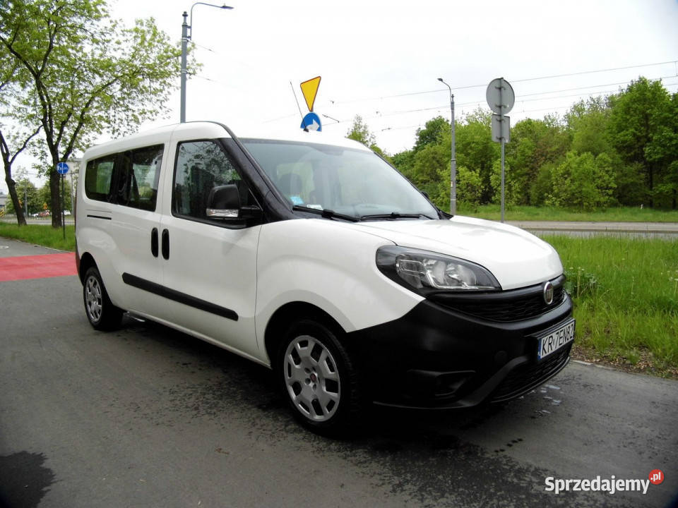 Fiat Doblo maxi II 2009 wspomaganie kierownicy łódzkie