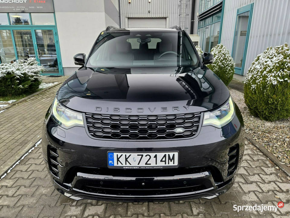 Land Rover Discovery D250 Dynamic SE Black Węgrzce